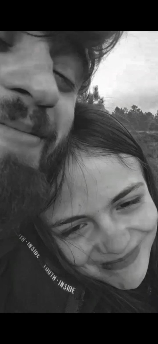 zedna__177's tweet photo. Fav person <3
@dogothefrito https://t.co/fEsBA4kpB2