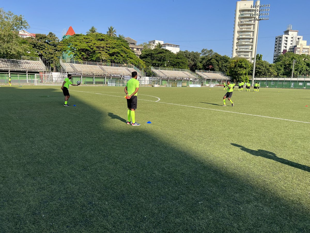 d_goodwin_86's tweet photo. What an opportunity presenting a referee workshop for the referee group in Mumbai! Something I never thought possible but a wonderful experience. https://t.co/pfljiibTzG