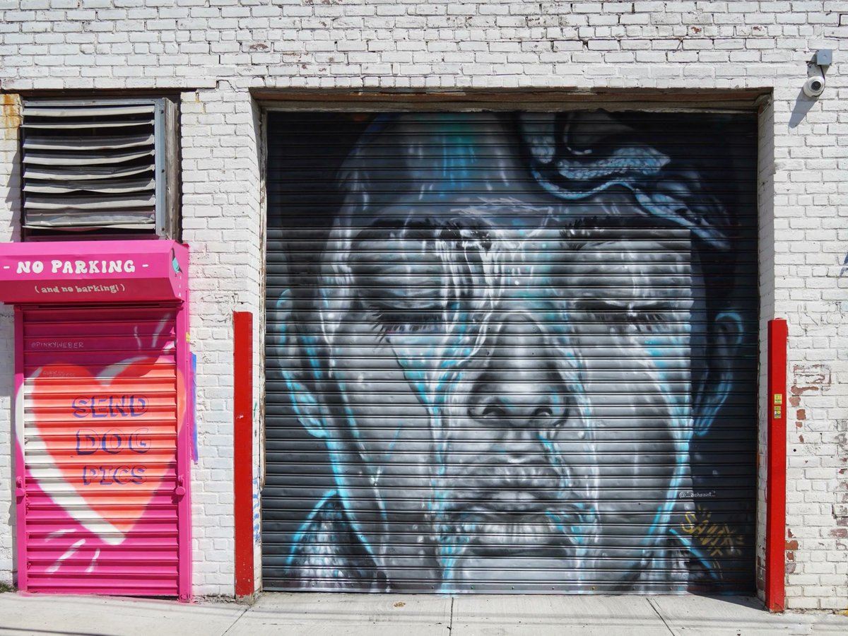 New York City is always changing, and so is its street art! These are some of the best places to find the latest murals 😊⤵️ buff.ly/3d84z8z #travel #StreetArt #NYC