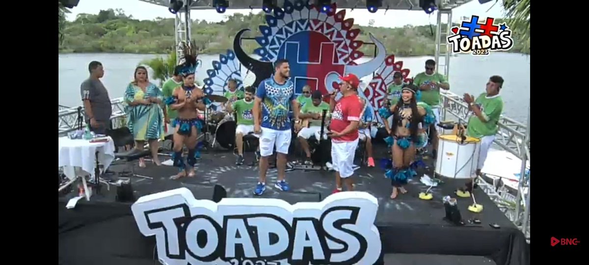 Triindaderf's tweet image. Estrutura gigante do #TOADA e pensar que tudo isso começou lá no quintal da tia Dinoca, que trabalho maravilhoso do Neuton Corrêa e da minha prima Darci 👏🏻❤️