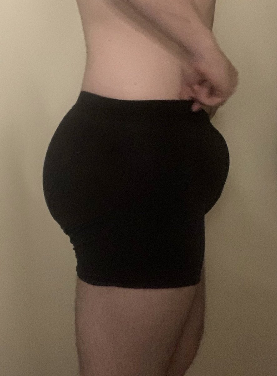 scouselad_vers's tweet image. anyone else feeling horny in this weather? 😮‍💨😮‍💨😮‍💨😮‍💨 tops message me #gay #scouse #liverpool #bi #england #ass #arse #dick #uk #bottom #vers