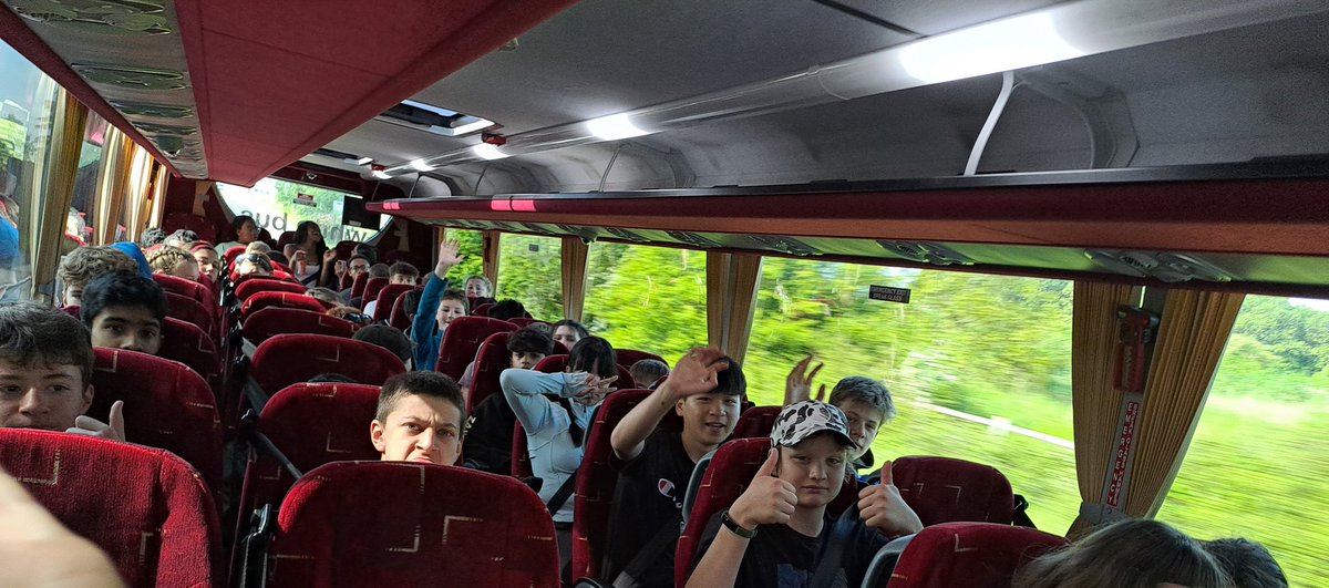 Year 9 & 10 #BronzeDofE is en route to the start, looking forward to meeting @BXMOutdoors instructors @HolyportCDofE