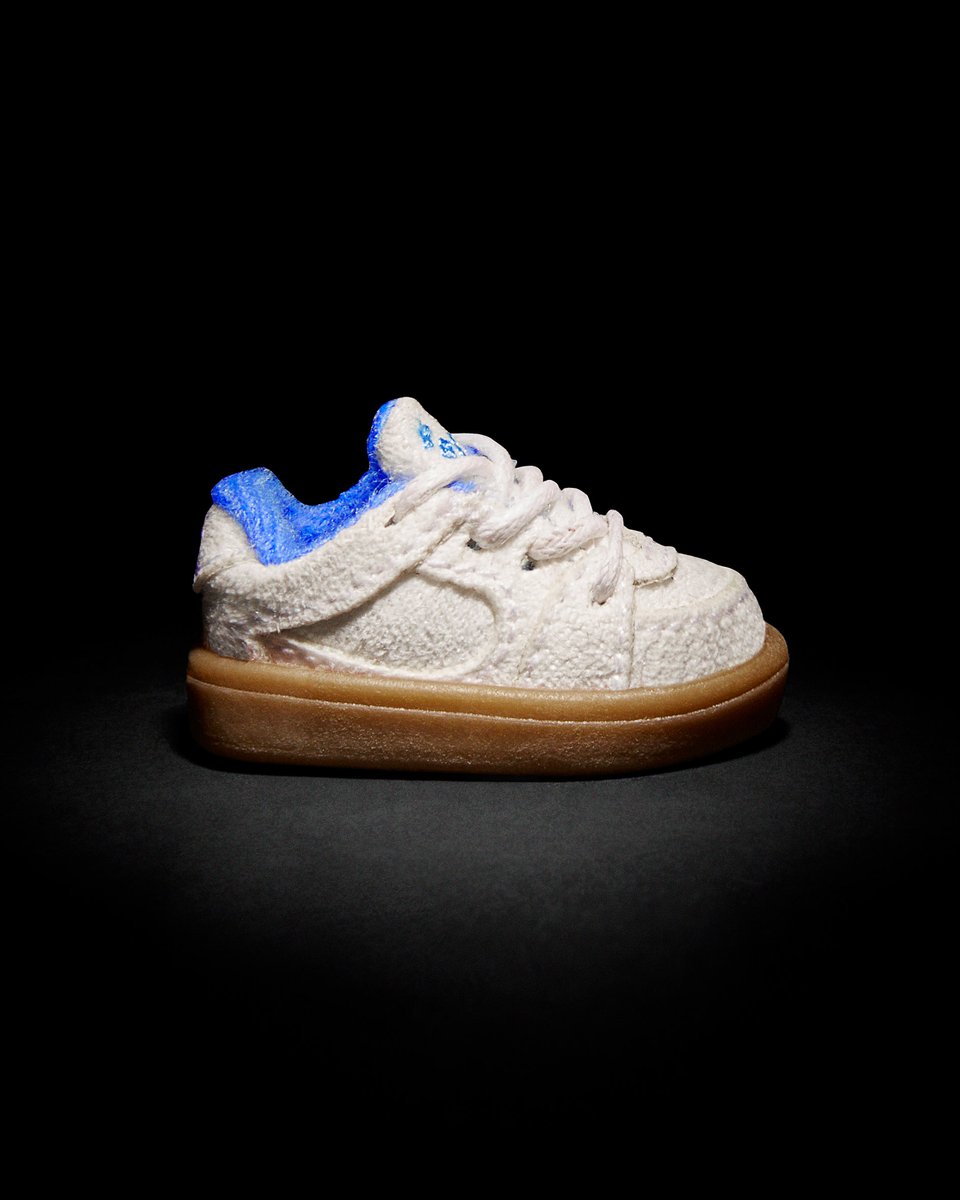 Brand new for #eS_AccelDay is the @esskateboarding x <a href="/gonktoys/">GonkToys, Inc</a> Micro Accel and Accel Fingerboard - in white/blue.

Each box individually signed by <a href="/don_brown/">Don Brown</a>

Available in very limited numbers at esskateboarding.com