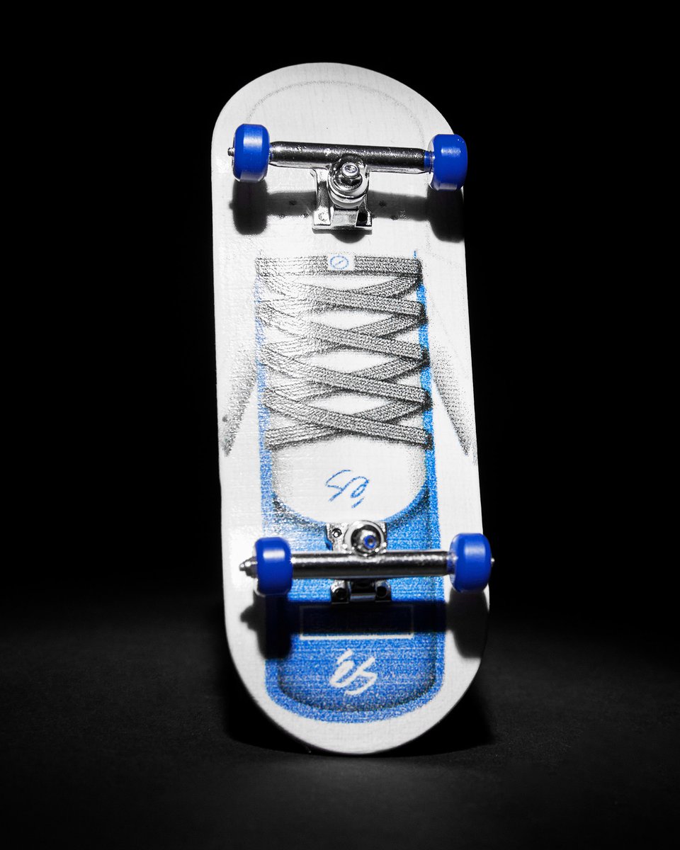 eSskateboarding's tweet photo. Brand new for #eS_AccelDay is the @esskateboarding x @gonktoys Micro Accel and Accel Fingerboard - in white/blue.

Each box individually signed by @don_brown

Available in very limited numbers at https://t.co/fqqevwIwfd https://t.co/dJTqoxNEKJ
