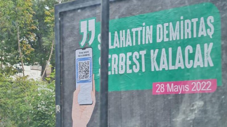 DikenComTr's tweet photo. Nevşehir Belediyesi’nden muhalefet adına sahte ‘reklam’ 

https://t.co/q3oJafA2qw https://t.co/lEomq1Cr9G