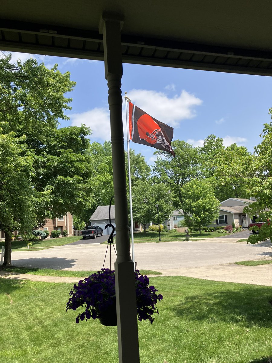 Joe Cornely tweet media