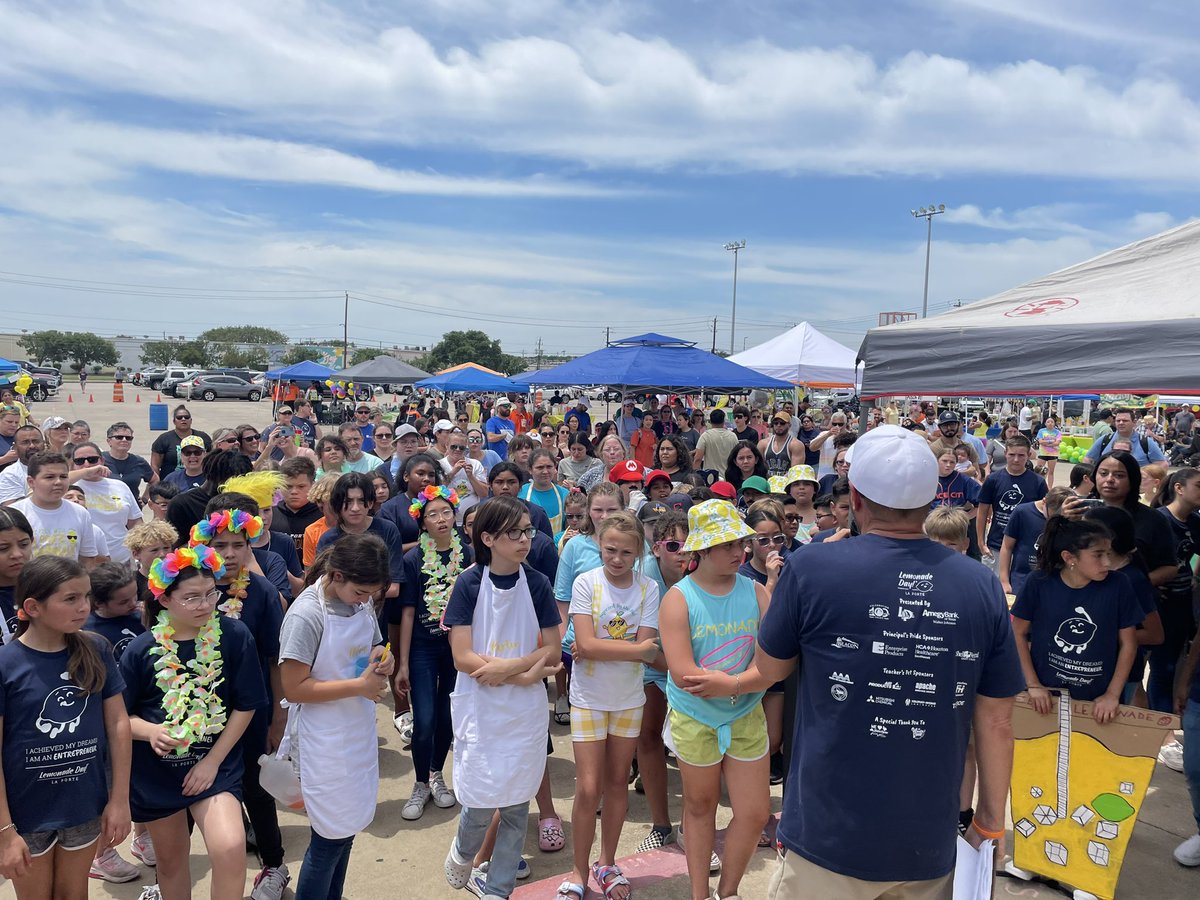 lpisd's tweet image. Our 2nd Annual Lemonade Day was a resounding success! Thank you to the many volunteers, parents, teachers and sponsors for making this possible for our students. #ChooseLP