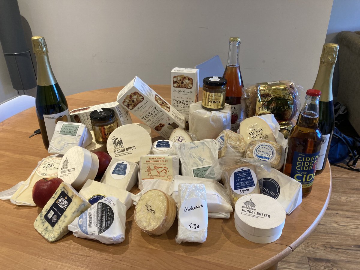 Anthea Page tweet media