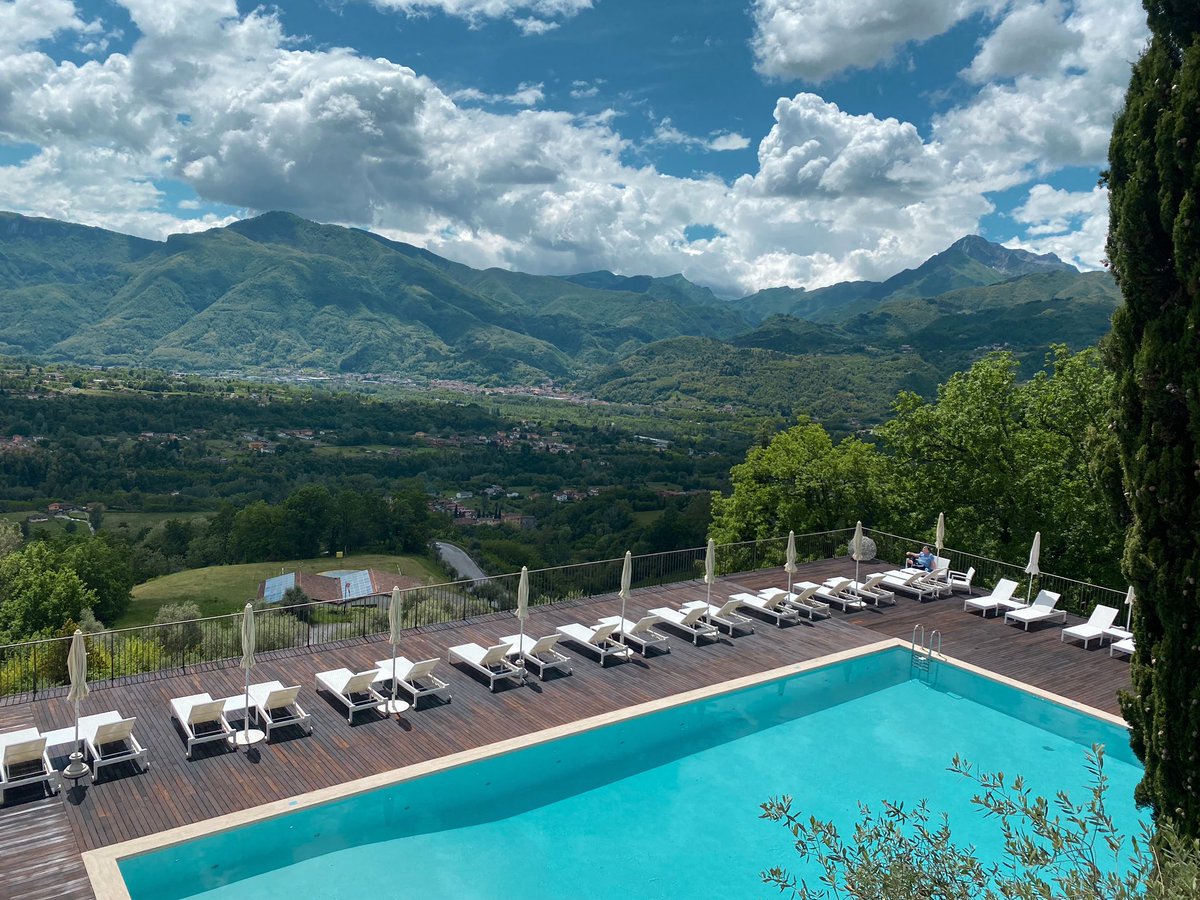 Thanks <a href="/GordonConf/">Gordon Research Conferences</a> for an inspiring week! Big thanks also to the GRS organizers for giving me the opportunity to present my PhD work! <a href="/Andreapg_1998/">Andrea Pérez González</a> 
It was a pleasure meeting you all! <a href="/sashabailey_/">Sasha Bailey</a> <a href="/MarieThrseB/">Marie-Thérèse Bammert</a> <a href="/Bartomeu_Colom/">Bartomeu Colom</a> <a href="/gallini_sara/">Sara Gallini Lab @ EPFL</a> <a href="/Joffreypelleti1/">Joffrey pelletier</a> &amp; many more