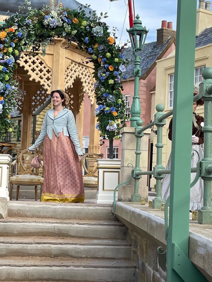 I never met him unfortunately, we never crossed paths.
But here’s a picture of me, under the flower arch standing in as Ben's eyeline for when he sees Charlotte arrive at the beach. #AskGeorgiaH