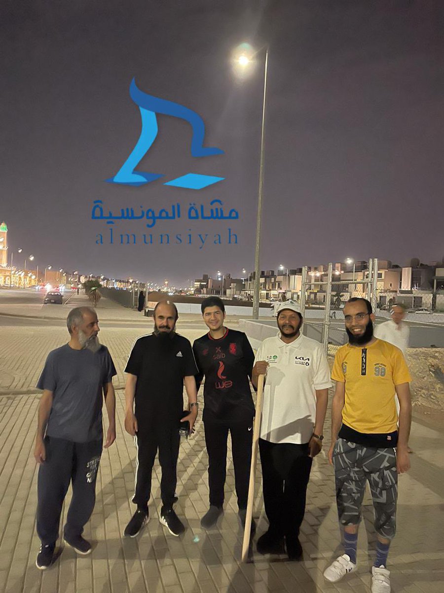 مشاة المونسية tweet media