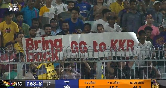 Johns and Mufa will not show this but yeah this happened. The crowd was booing Navin, he is not an Indian player or former KKR player anyway.. and was playing against us. Don't mix the two things, Gambhir will always be a hero at Eden and won't be disrespected by KKR fans.
