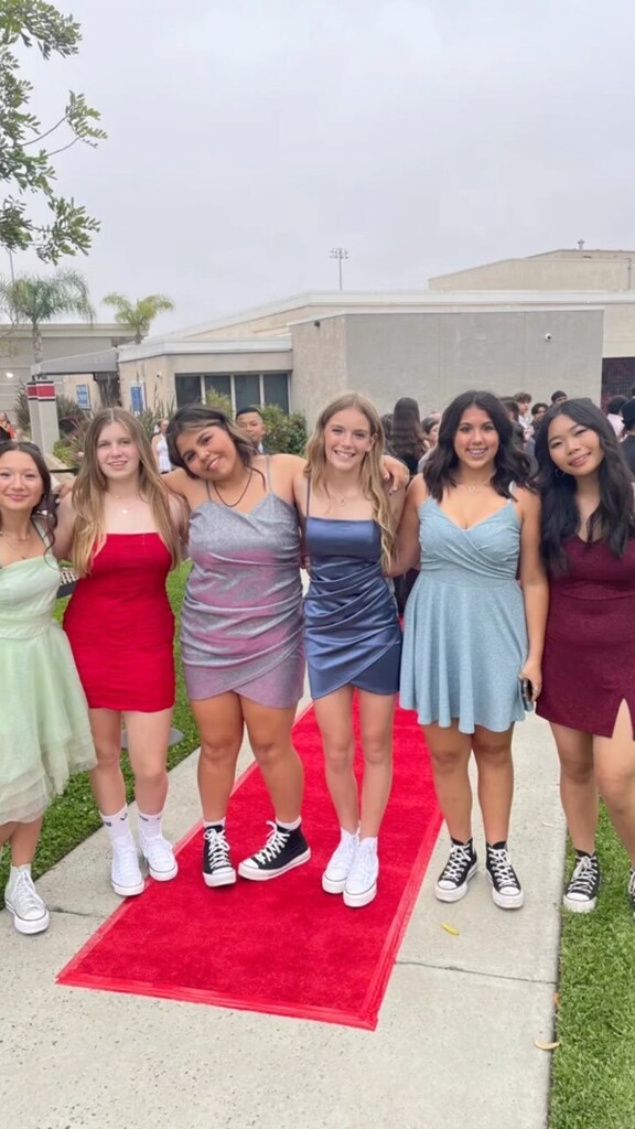 FNMSpanthers's tweet photo. Our 8th grade Night in Hollywood was nothing short of magical! Thank you ASB, PAL, and Ms.Almanza for a truly wonderful night! Our 8th graders will never forget this ⭐️ https://t.co/DNEBjdpVHB https://t.co/nEO6E1Is2F