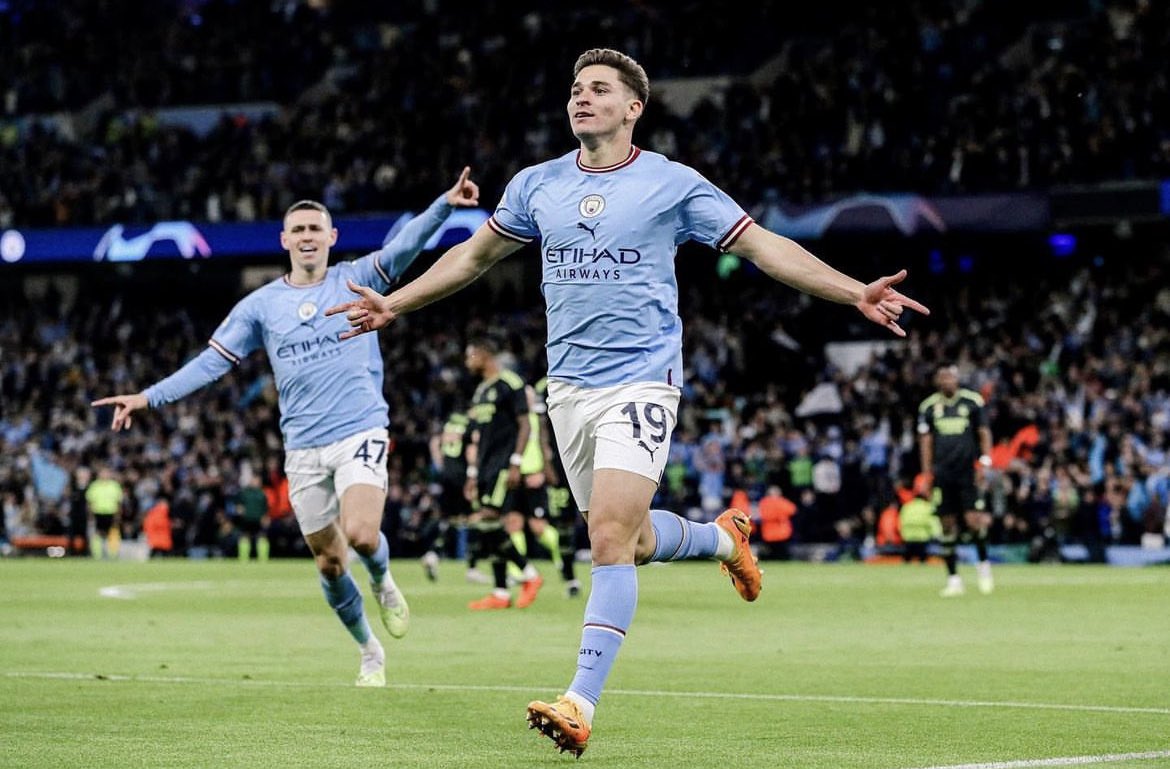 Julián Álvarez es campeón de la Premier League en la primera vez que la juega.
El último argentino campeón en Inglaterra fue el Kun Agüero.