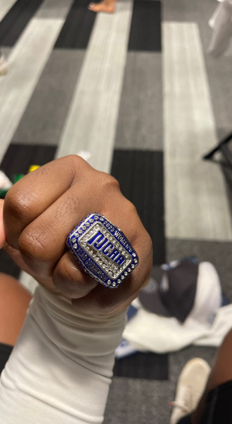 EricVangundyJax's tweet photo. Super proud of JT and @CoachHufty11 @FGC_FlagFB for winning the NJCAA national championship in year 1. Great job!!!
We at First Coast are proud to say congratulations on a job well done
🏴‍☠️🏴‍☠️🏴‍☠️⚓️⚓️⚓️💙💙💙
@JTfgc16 @BUCS_FCHS https://t.co/1wdMnye4wN