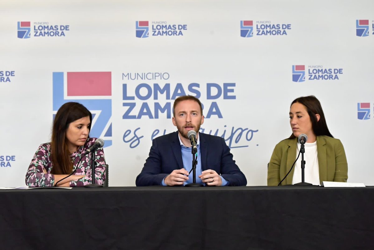 Conferencia sobre la situación de la Reserva Santa Catalina. 

<a href="/minsaurralde/">Martín Insaurralde</a> 
<a href="/fotermin/">Federico Otermín</a> 
<a href="/danyvilar/">Daniela Vilar</a> 
<a href="/marinalesci/">Marina Lesci</a> 

▶️ youtube.com/watch?v=M9Rqc2…