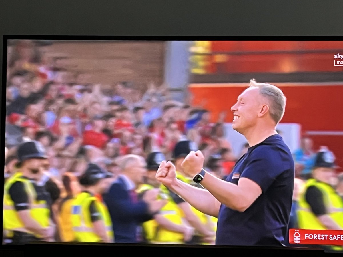 Andy Cook tweet media