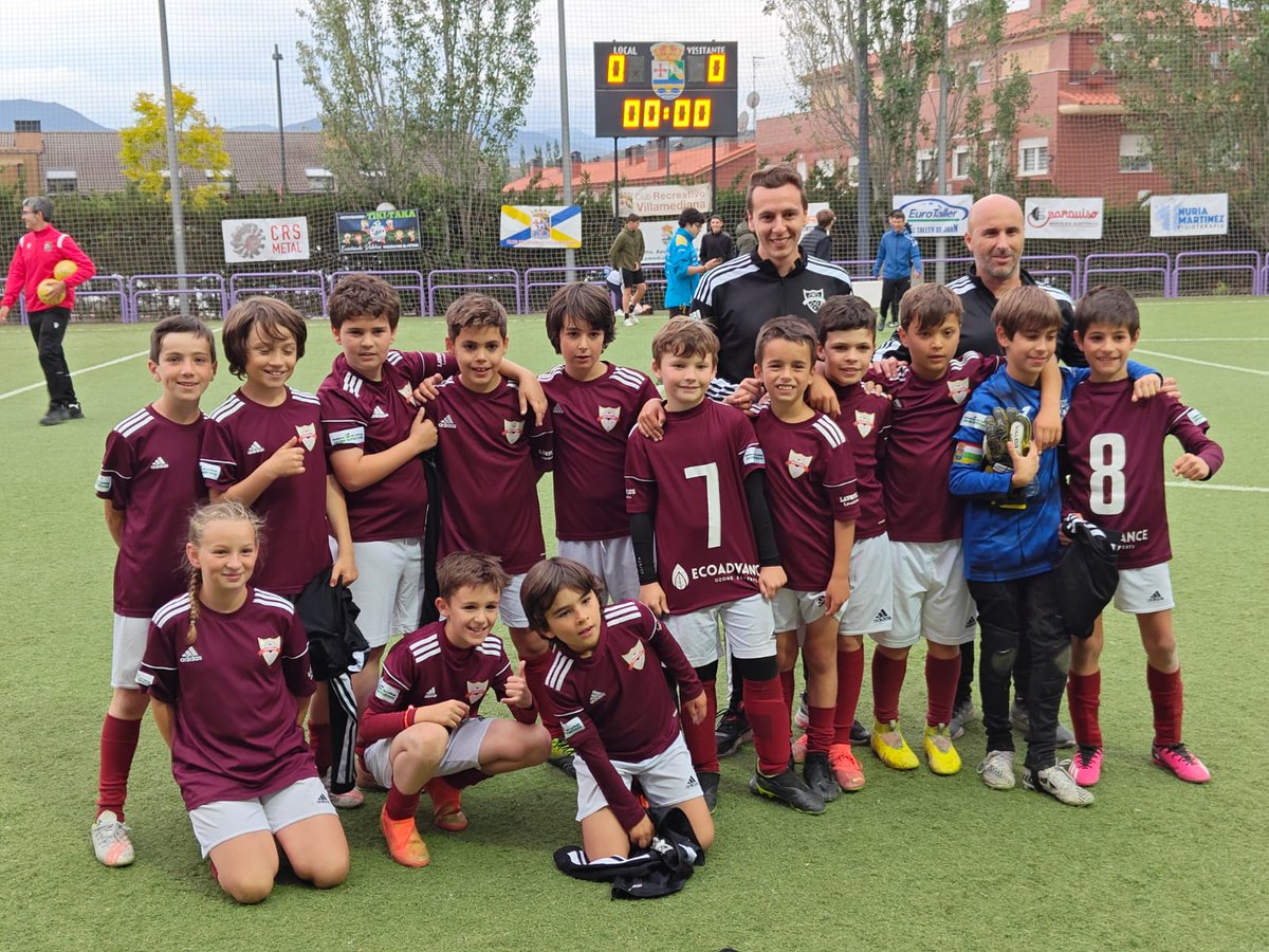 sagasti8's tweet photo. @EDFL_oficial torneo de Villamediana ¡¡¡¡CAMPEONES!!!! https://t.co/qfiGqCtoT7