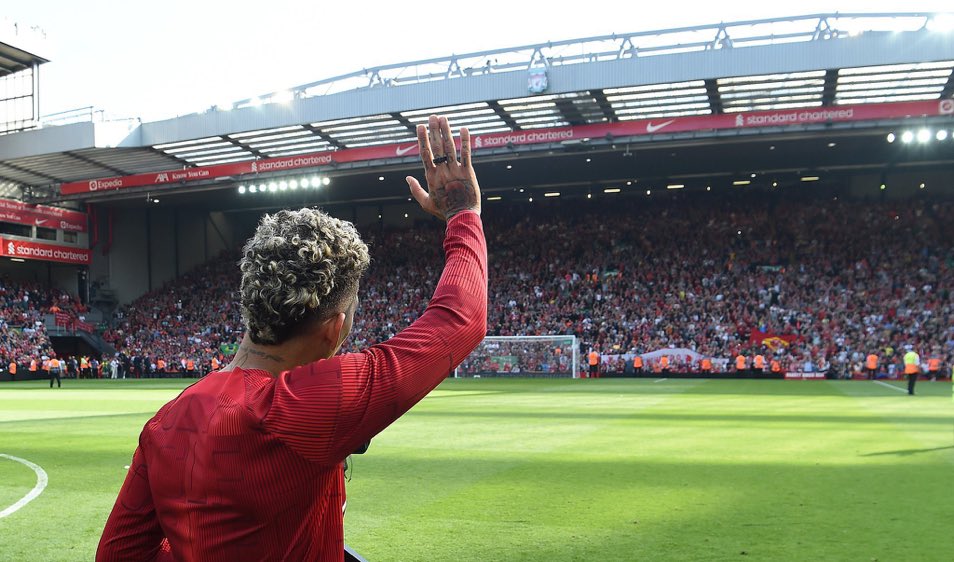 AnfieldEdition's tweet photo. There’s a photo you’ll never forget.

Thank you, Bobby. https://t.co/G0gbsL0ooq