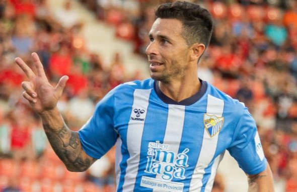 #DATO hoy Rubén Castro se ha convertido en el futbolista con más descensos en la historia. Pongámonos de pie y aplaudamos a esta LEYENDA del fútbol español que sigue batiendo récords👏👏👏👏👏👏👏