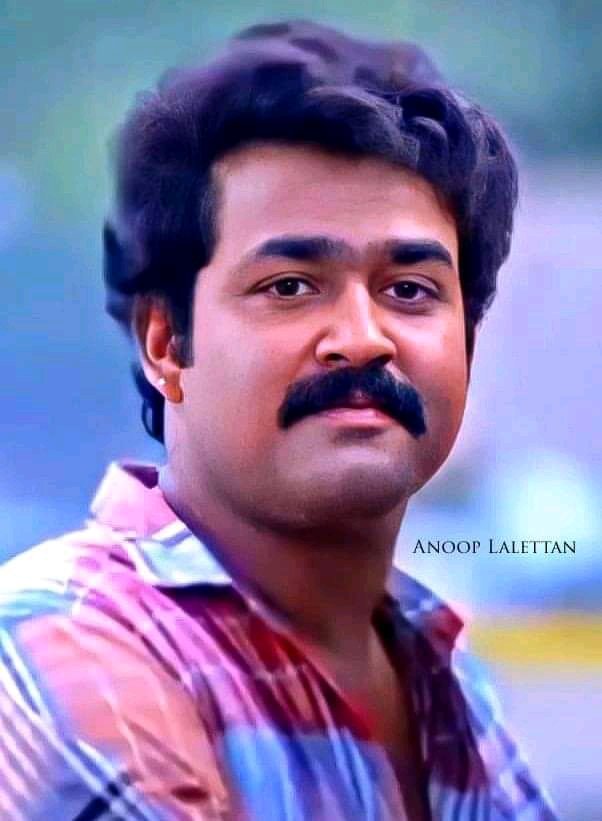 Anoop_Anil_mpzl's tweet photo. ചരിഞ്ഞു നിന്ന് ലോകം കീഴടക്കിയ മനുഷ്യന്, മലയാള സിനിമയുടെ തമ്പുരാന്, എൻറെ ലാലേട്ടന് ഇന്ന് 63 ആം പിറന്നാൾ. 

ഇനി പിറക്കില്ലൊരിക്കലും മണ്ണിൽ  ഈ അവതാരം . നക്ഷത്രശോഭയാൽ തിളങ്ങുമാ കണ്ണുകൾ..
#HappyBirthdayMohanlal 
#HappyBirthdayLalettan 
#Lalettan63 #Mohanlal @Mohanlal #TheCompleteActor https://t.co/mJItL0VqMn