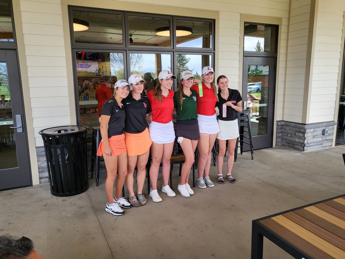 golflhs's tweet photo. League awards....Reece Bandemer 3rd.... Maryn Harlow 5th ! @lhstweets @COHSGolfReport @CHSAANow @CHSCA @RHsportszone https://t.co/uzQT1ElD0R