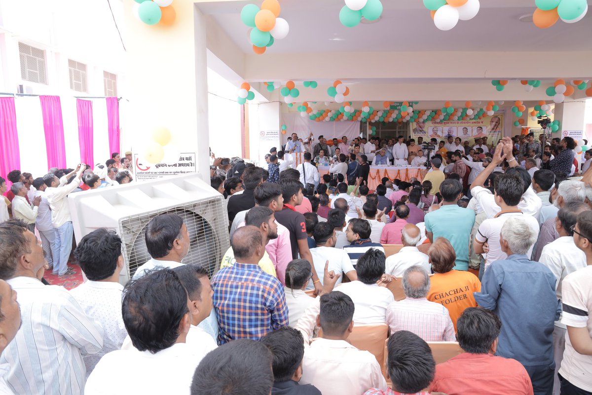 nkgurjar4bjp's tweet photo. #transformingloni
धन्यवाद मा. @brajeshpathakup जी।
2/2 https://t.co/uiF2LZyriA
