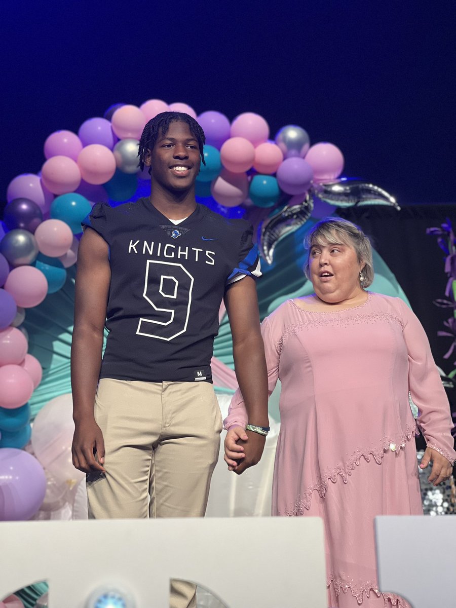 Such an awesome honor to be escorts in the Angels Among Us Special Needs Beauty Pageant!!!

#MoreThanFootball
#BeTheStandard
#BuiltByCatholic