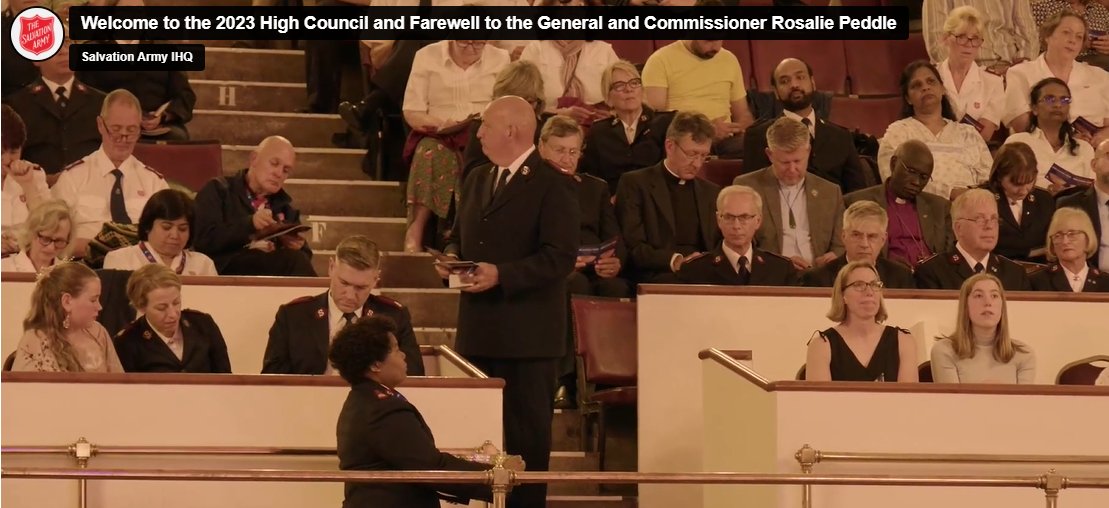 ArchdeaconLuke's tweet photo. This afternoon privileged to be for London Church Leaders at the Farewell of General &amp; Commissioner Peddle &amp; Welcome of the High Council @salvationarmy. It so happens that @SalvArmyIHQ is in the parish of @bythewardrobe. https://t.co/hyQPMqEOfJ
