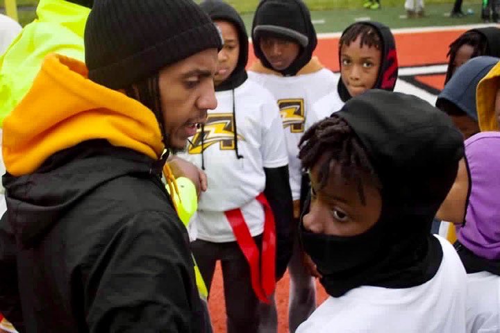 Roah_24's tweet photo. I’m not only coaching these boys to be good football players but also to be good young men. It’s starts with us as coaches to lead them &amp; teach them  #southeuclidarcs⚡️🏈⚡️ #runlight https://t.co/s4HDgbubyj