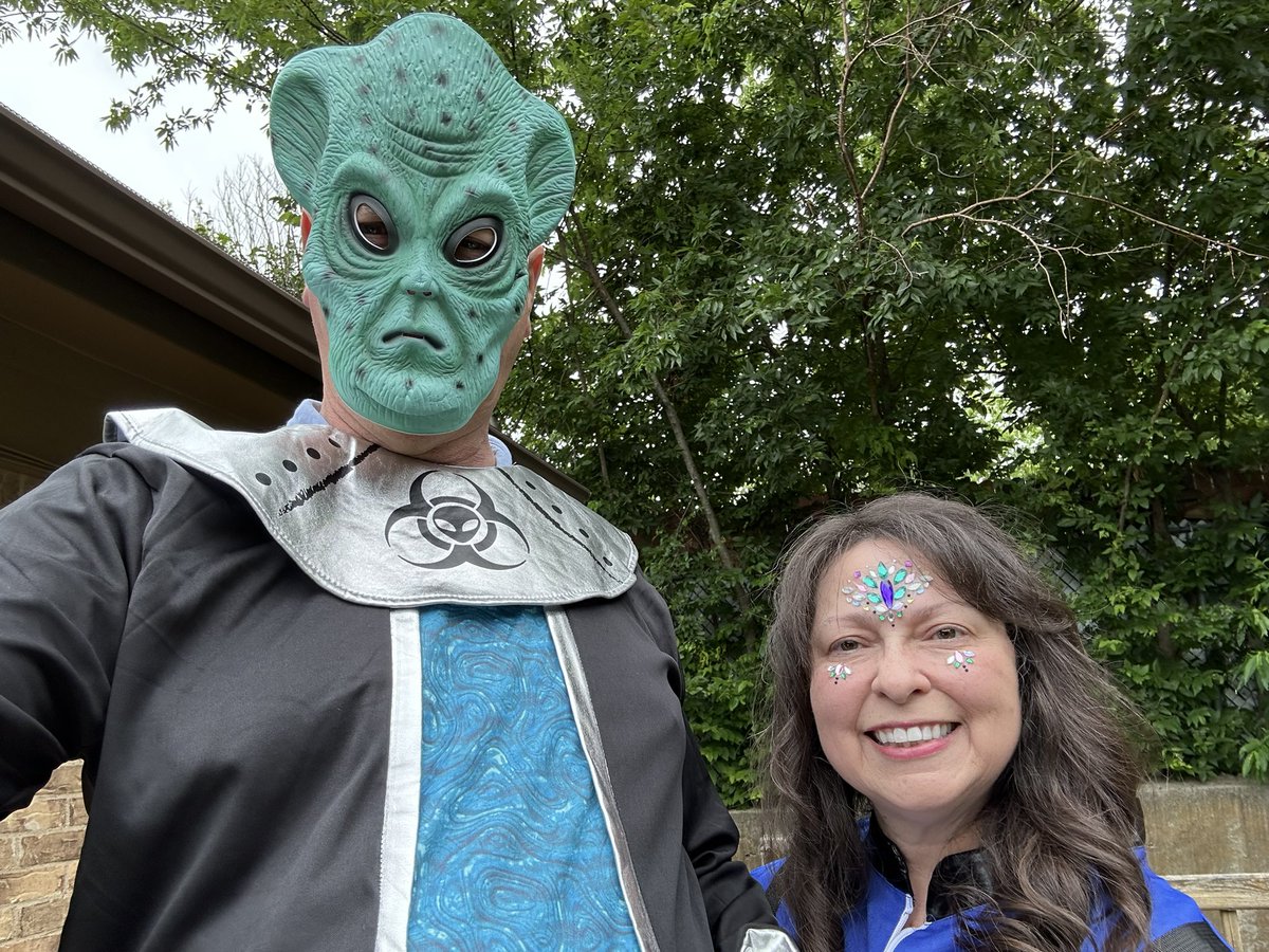 rdwissin's tweet photo. Alien abduction https://t.co/BGpHNJpnkQ