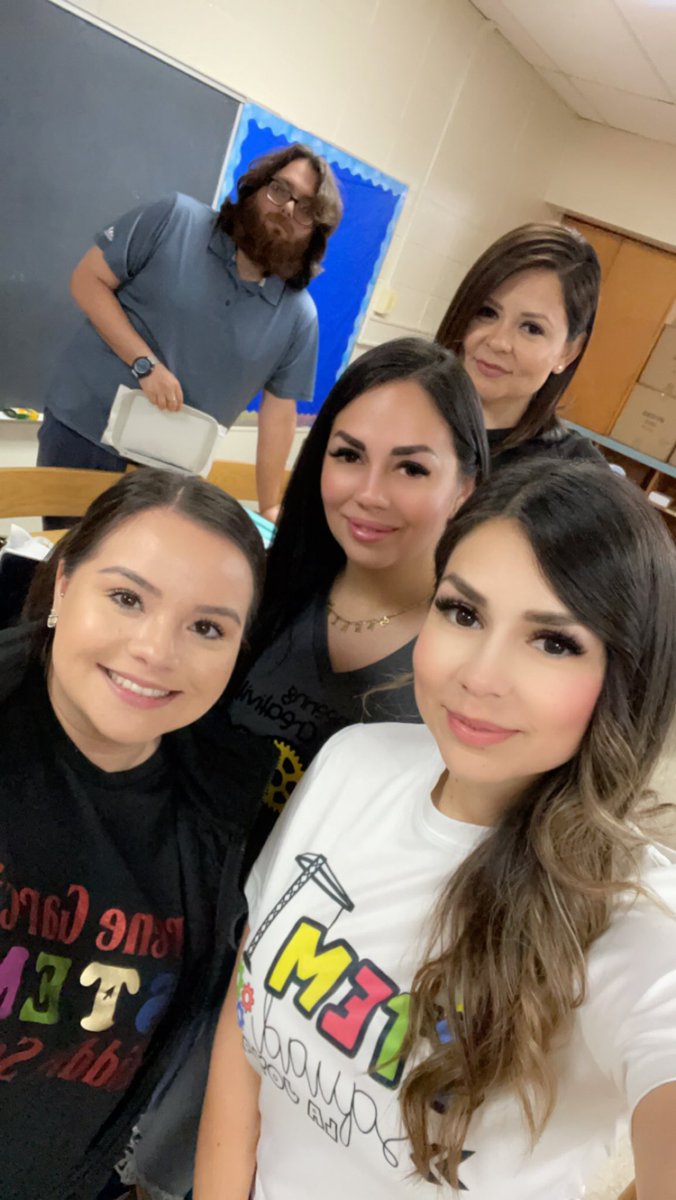 lorenaag1208's tweet photo. 3D Print Squad getting ready for our Summer STEM Program! Excited to announce we will now be utilizing @brotherembroid with our students as we continue a tradition of innovation at LJISD. 🤩 @LaJoyaISDEdTech @CGarza0930 @SaraLeeSanchez2 @MrsBSantisteban @JoshuaRudyGarz1 https://t.co/k9xkIqN8Ji