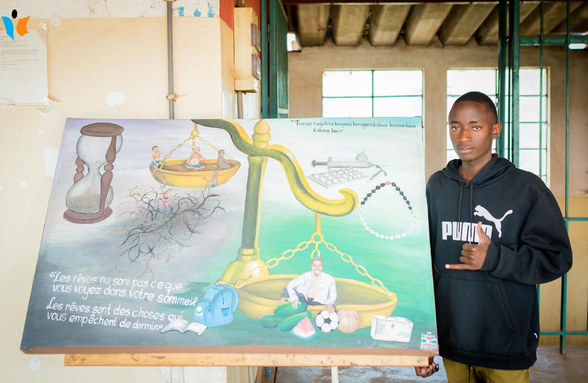 MagazineJimbere's tweet image. ✏️ Niyoyitunga Richard, Directeur technique de l’#ETSA apprécie cette initiative de découvrir des #talents cachés surtout chez les #jeunes: "L’#art visuel est l’un des canaux de transmission de messages qu'il faut encore exploiter et promouvoir au #Burundi"

#Nciragace #Artwork