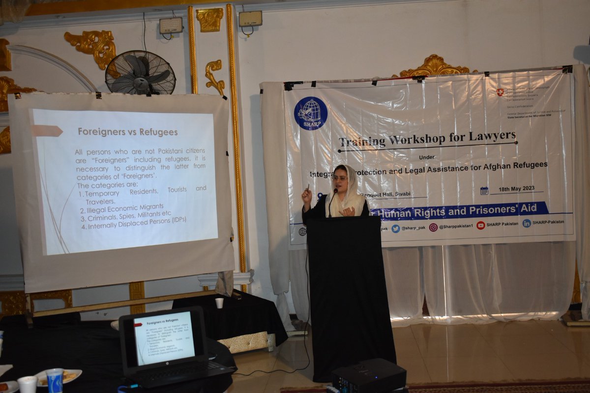 ZeenatKakakhel's tweet photo. Delivered a training on Refugee Laws to Lawyers of district Swabi.
We believe Refugee rights and Lives matter! 
Dearly thankful to President of Swabi bar for his presence at the workshop.
#refugeeRights #HumanRights

@SwissAmbPak @sharp_pak @SwissDevCoop https://t.co/dsOt5dJtzB