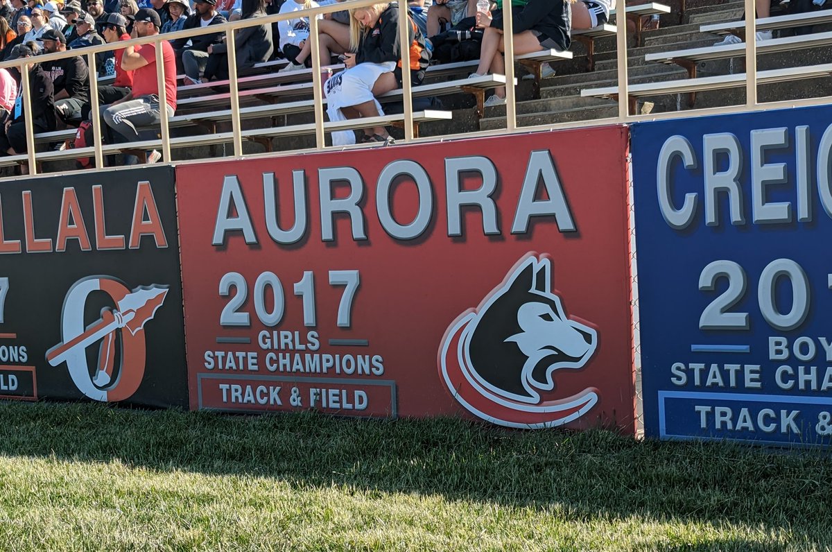 SportsANR's tweet photo. Six years ago today. The list of names on this team is wild. Plenty of #FormerHuskyAlert to go around here. @HuskyTrackField 

#nebpreps https://t.co/GabKYtOS2q