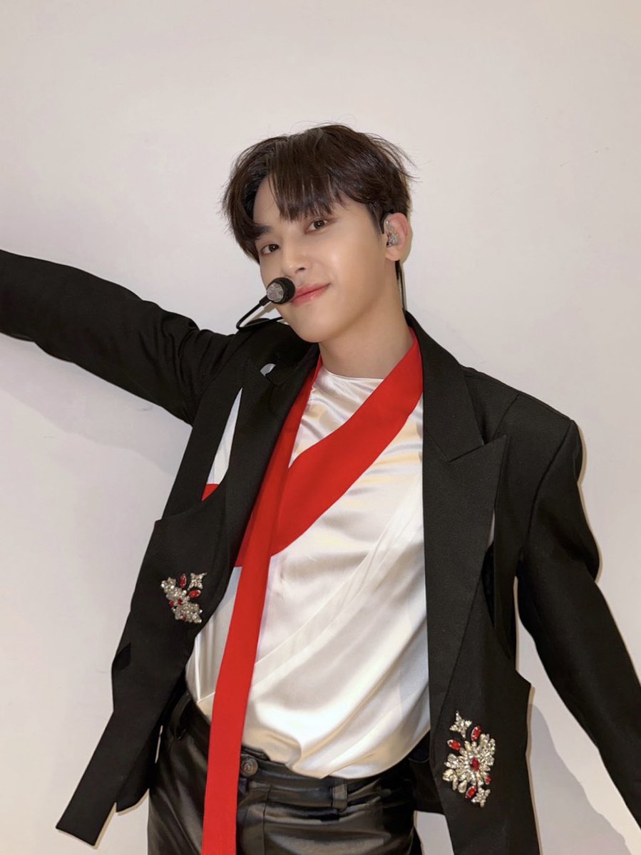 THE BOYZ (더보이즈) tweet media