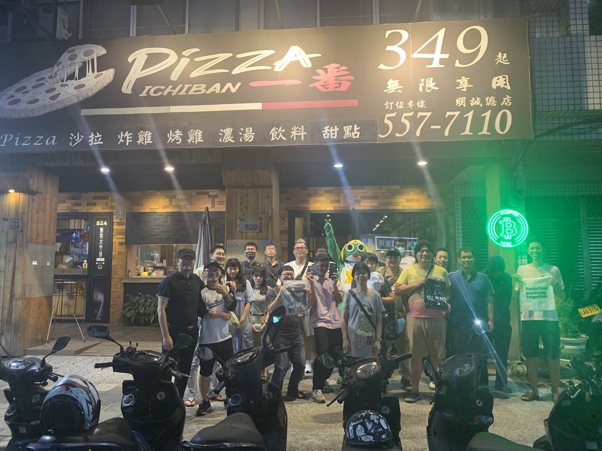 twbitcoincash's tweet photo. #bitcoincash
#bch

Thank sponsor @Darkerduck @OneKeyCN @OneKeyHQ @Truenodetw @Tangem 

First P2P Cash Pizza Day 22 peoples joined.

Over 50 Transactions.

#台灣比特幣現金 https://t.co/oltt974jB8