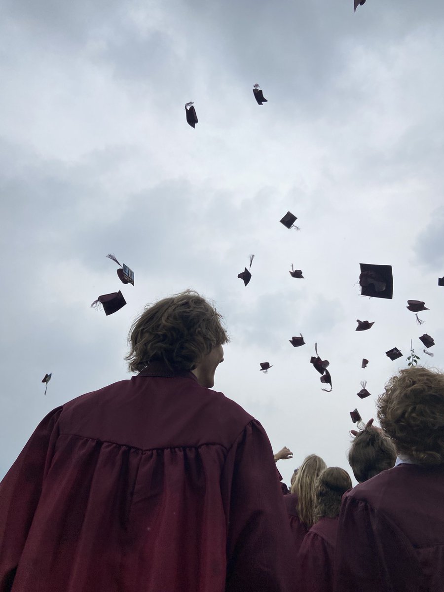 Golden_Mustangs's tweet photo. Mitchell Elementary would like to congratulate the Golden High School class of 2023. All the best in your next adventures! @JeffcoSchoolsCo #jeffcograd https://t.co/9LTc7lmpA9