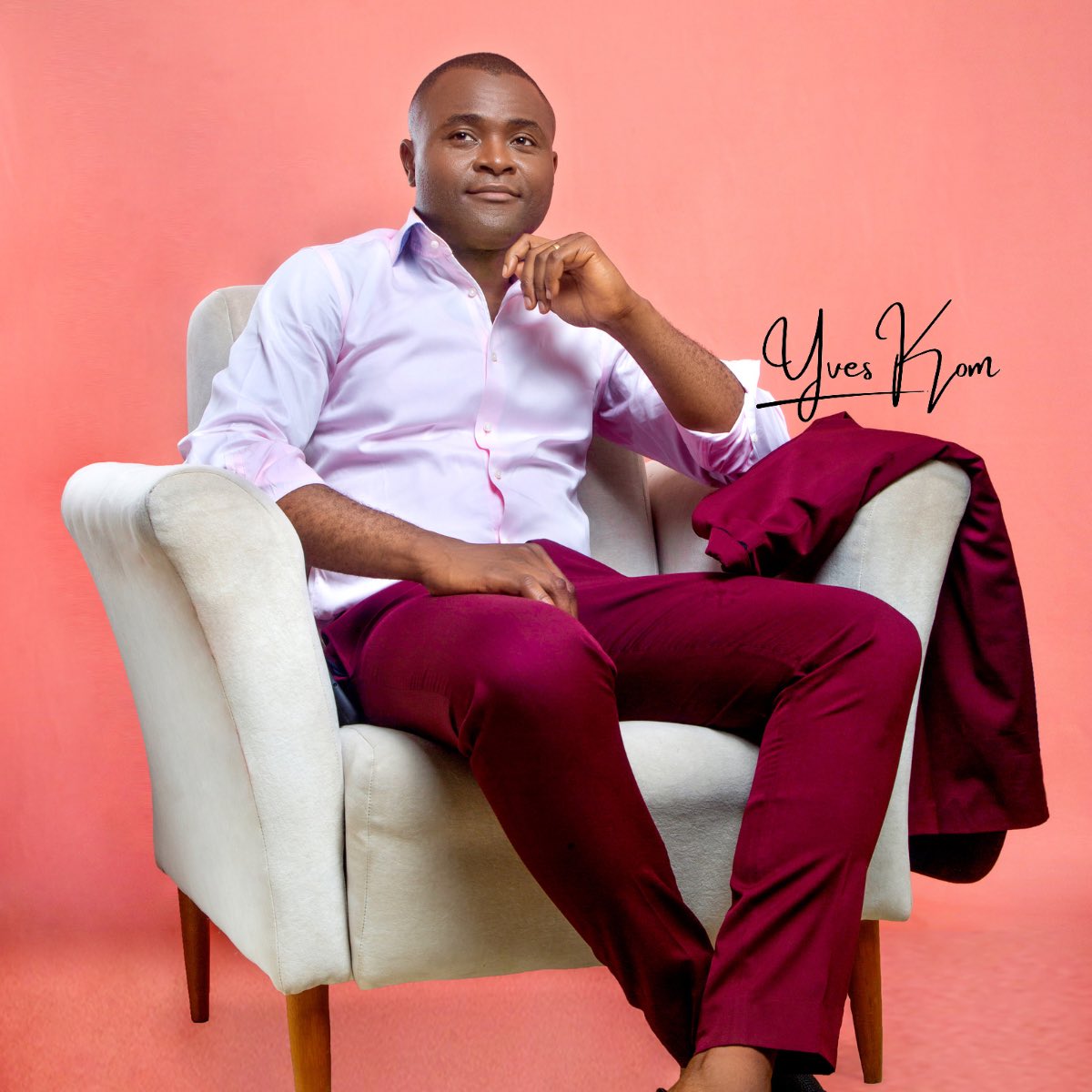 Today is the great day 🎉
Today is the national day 🇨🇲
Today is my birthday 🎂 

#LeCardio #YvesKom