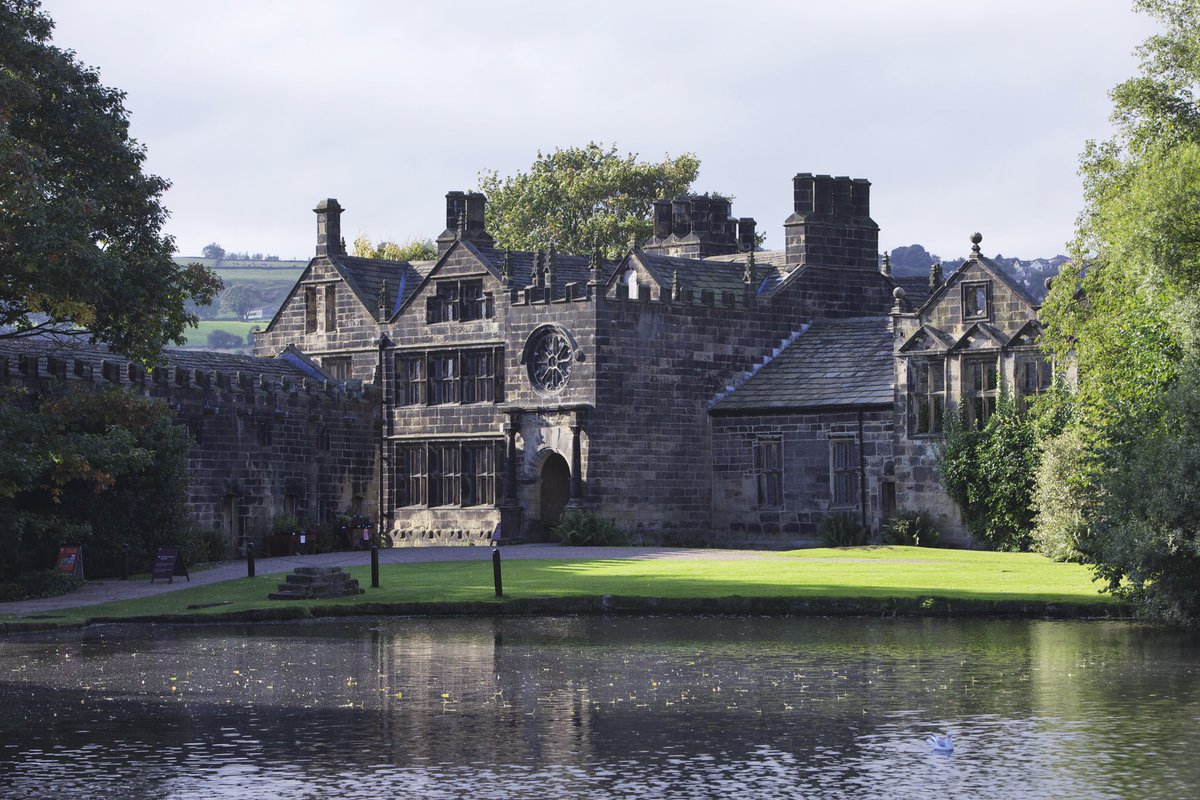 MagicalStoryJar's tweet photo. You can find us in the beautiful setting of @NTEastRidd in West Yorkshire on Monday 29th May. Book your tickets here 👉 https://t.co/jjz6Pv8LC0 🌳📝💫 It’s just £3 per child &amp; adults can accompany children for free. #keighley #familytime #visityorkshire https://t.co/p67ONae25N