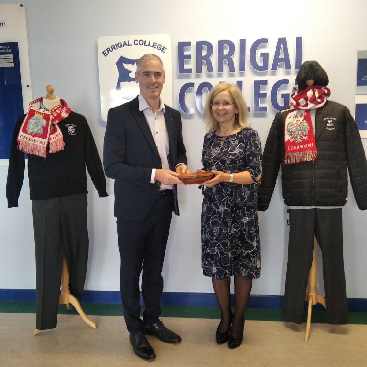 sochanska's tweet image. 🙏@ErrigalCollege Danny McFadden for your support 🇵🇱🇮🇪Great meetings with 🇵🇱diaspora in CoDonegal #Education #PolishLanguage @PLinIreland @SalaGrzegorz @languages_ie