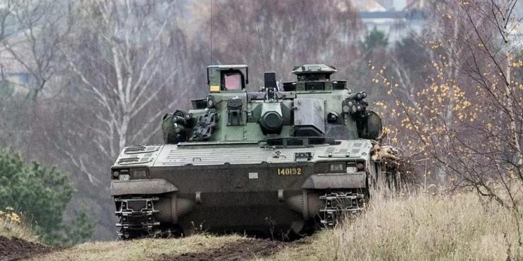 💪 Sweden tacitly helped Ukraine prepare a full-blooded mechanized brigade numbering from 3 to 5 thousand people - The Times
thetimes.co.uk/article/ukrain…
 According to sources, the brigade is equipped with Leopard 2 tanks, CV-90 infantry fighting vehicles and Archer artillery systems,…
