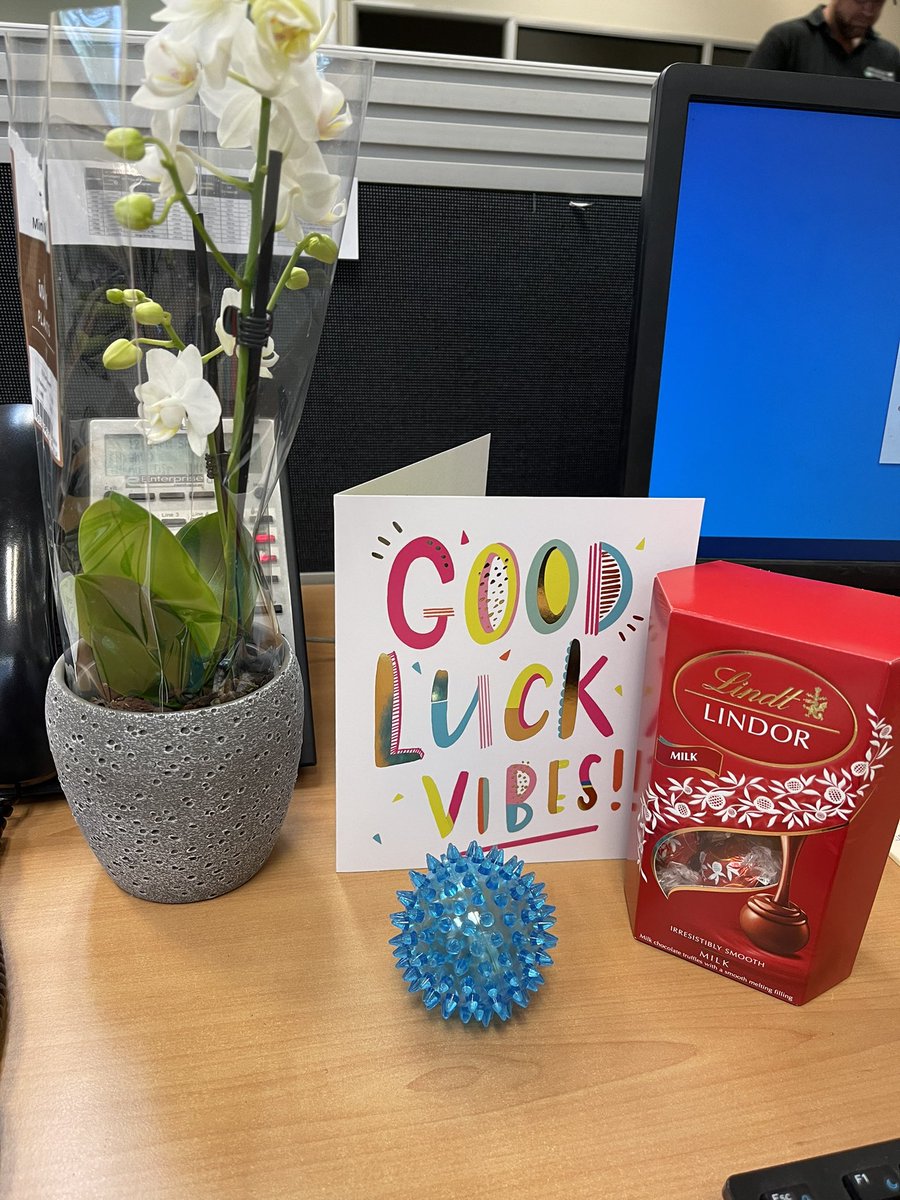 Today marks my last shift with such an incredible team at U337. I’ve had the best 7 months and it’s been very successful💸Big thank you <a href="/eracchrisc/">Christopher Corkhill</a> <a href="/TomblackU3/">Tom Black</a> for all the training and being the best managers! I’ve learned so much and look forward to my next chapter at U350🤍