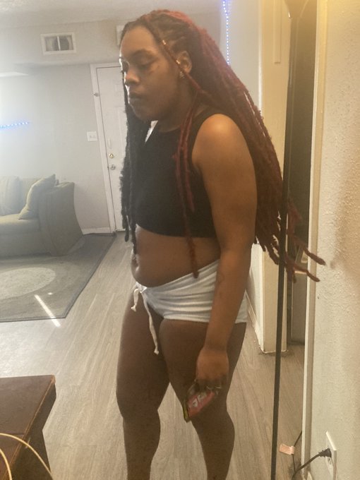 ME GETTIN FUCKED https://t.co/nbImL5jzqi<a href="/tag/newprofilepic"class="tags"><span>#newprofilepic</span></a>