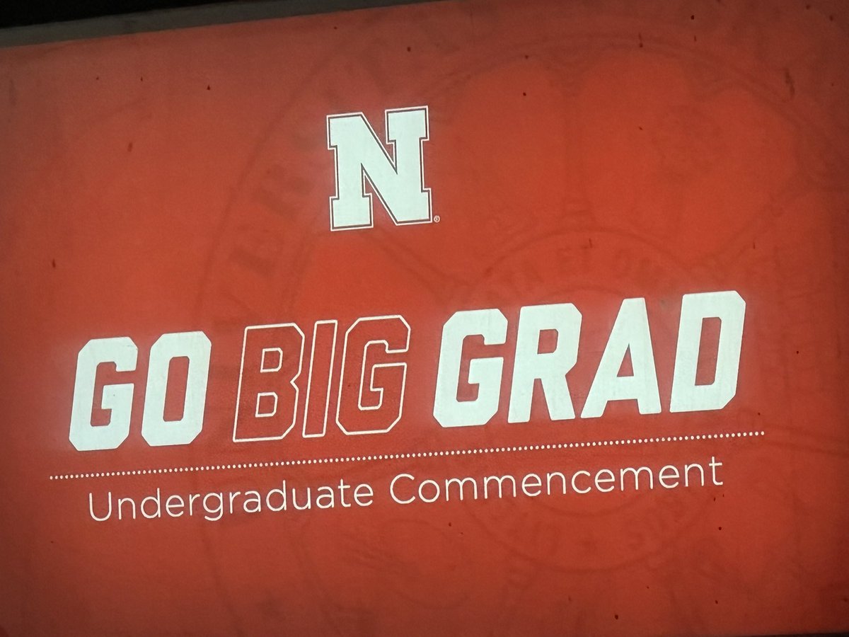 jrushing72's tweet photo. Graduation Day! So very proud of @maddierushing13 !! You will do amazing things! #gobiggrad #gobigred #lpsorg https://t.co/wLq6SSVNhL