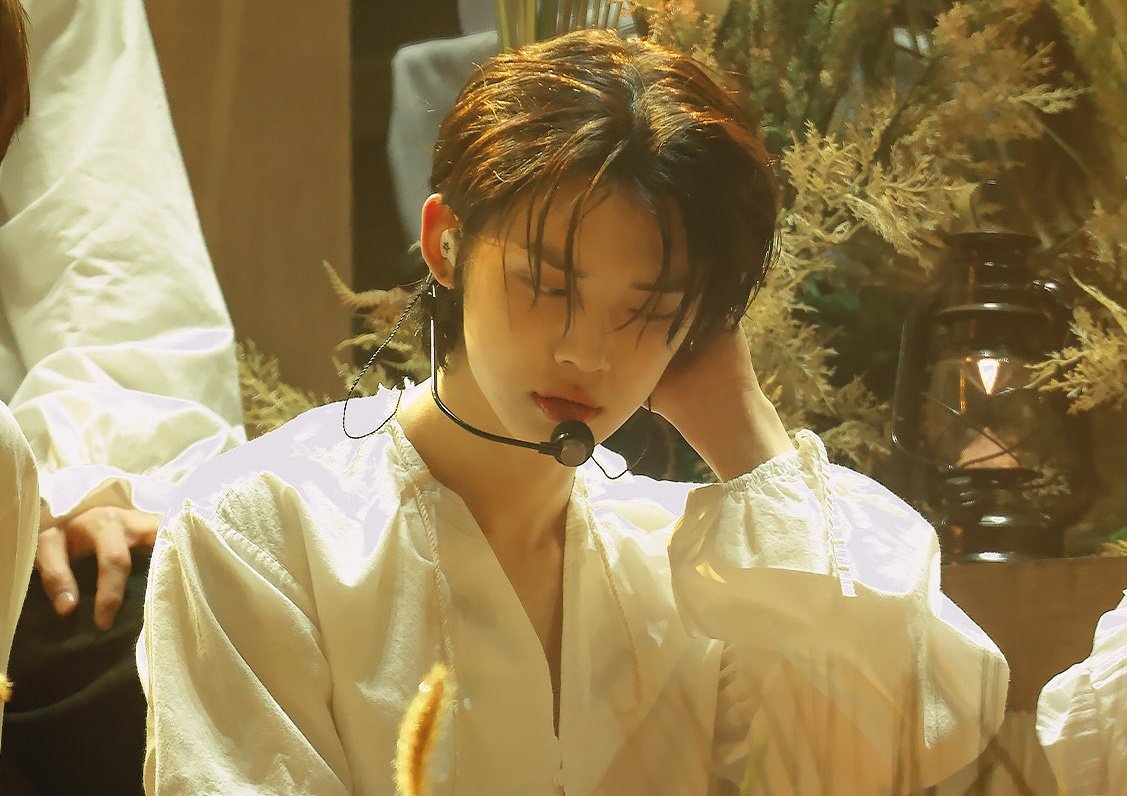 yeonjun pics tweet media