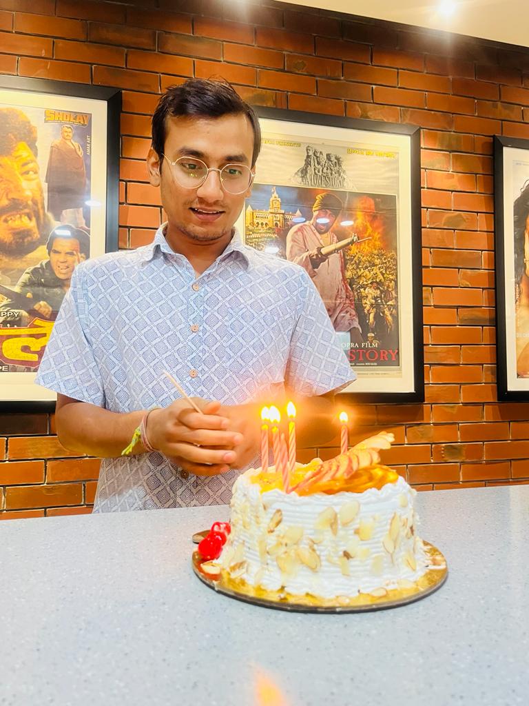 Vaibhav Singh tweet media