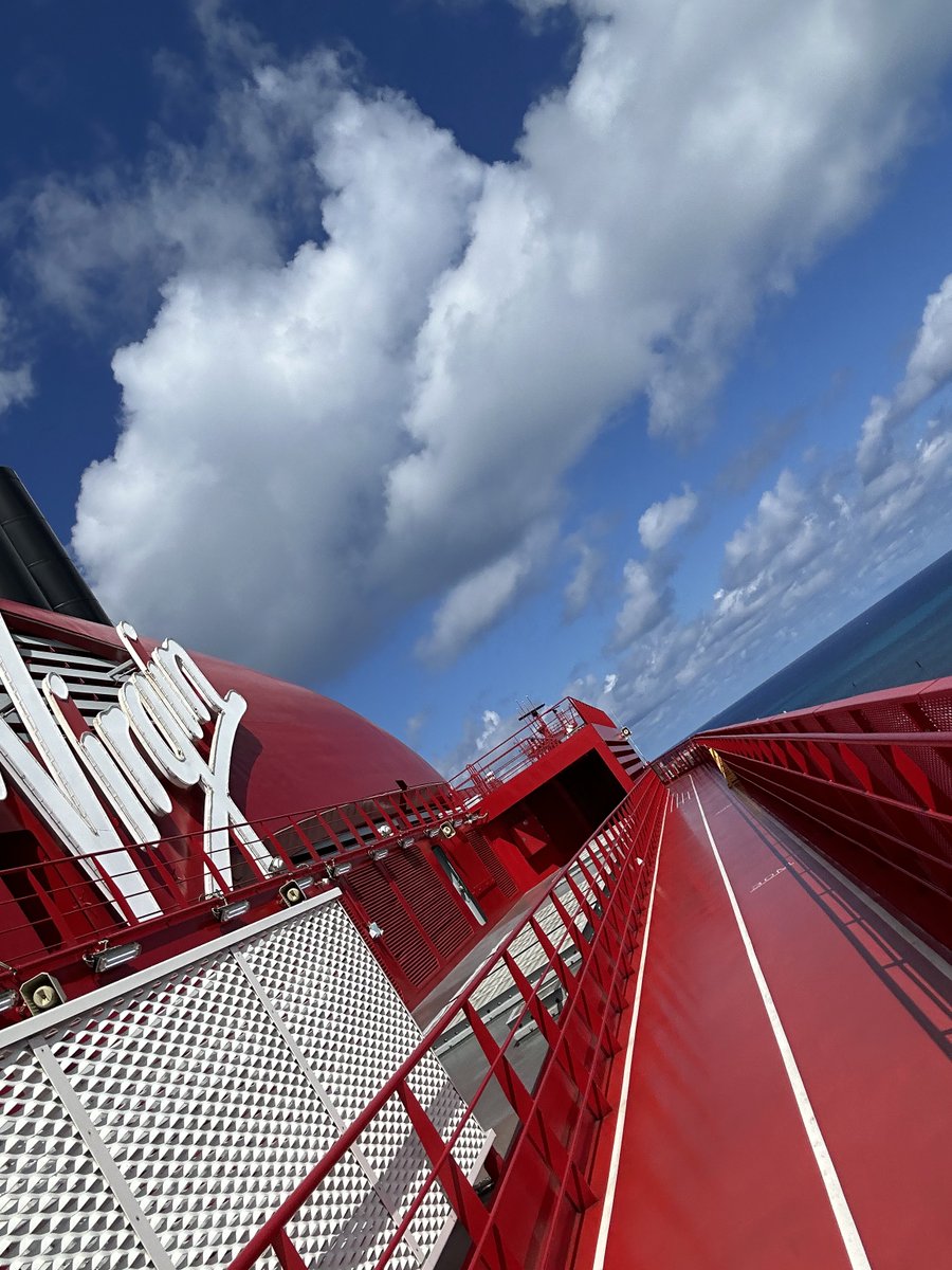 ChrisBarrett's tweet photo. This morning, I ran 3.1. miles around the outdoor track on @VirginVoyages cruise ship at #summitatsea for my 1793rd consecutive day running.  

No days off. https://t.co/8hVnadY63r