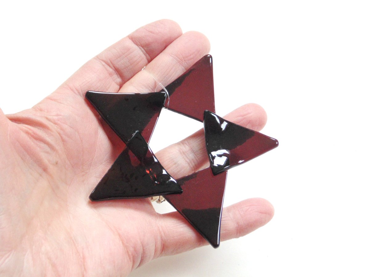 stndglass's tweet image. Fused glass star Christmas suncatcher ornament, violet purple tuppu.net/c1a8e320 #suncatcher #DesignsStainedGlass #Etsy #WindowStar