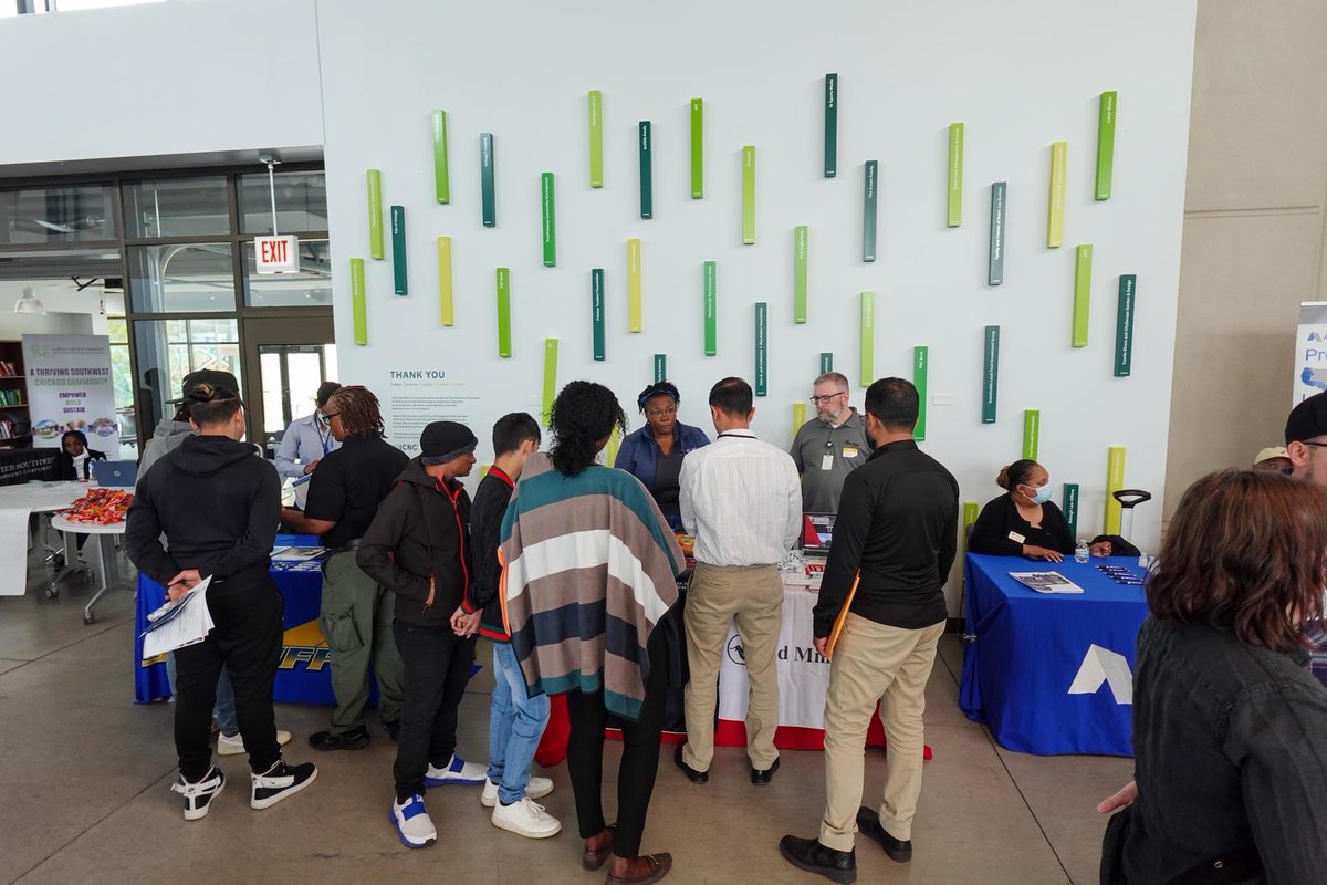 FANTASTIC JOB FAIR TURNOUT! 

Thank you to the 21 businesses that came out to <a href="/TheHatcheryChi/">The Hatchery Chicago</a> to provide jobs listings and a special shoutout to our SSA13 businesses South Chicago Packing, Vantage Oleochemicals, and <a href="/ViennaBeef/">Vienna Beef</a>. 

 #BYNC #BOTY #Chicago #SouthSide